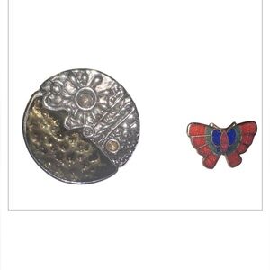 Combo 2 pins Moon and Red Butterfly